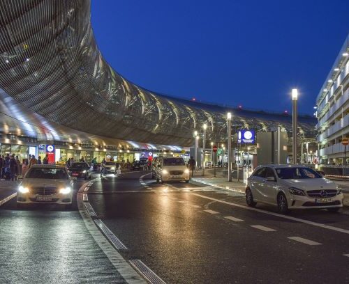 TRB Annual Meeting 2020: Drop-off area at an airport