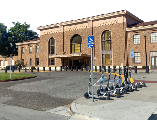 Train station pedestrian flow simulation context – Diridon entrance (existing)